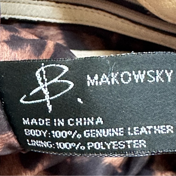 B. Makowsky Soft Leather Purse Bag - Picture 5 of 13